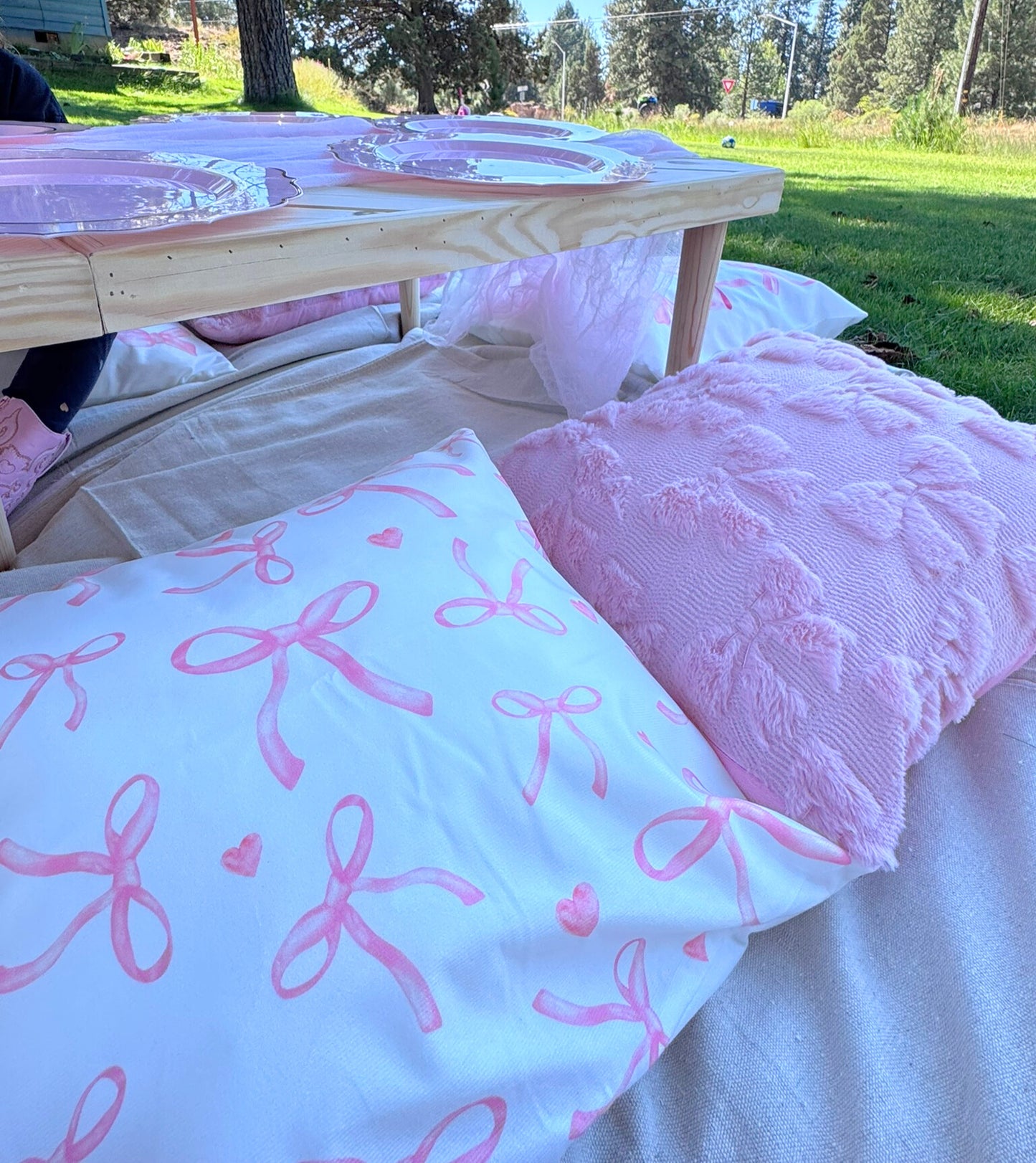 Folding Picnic Tables